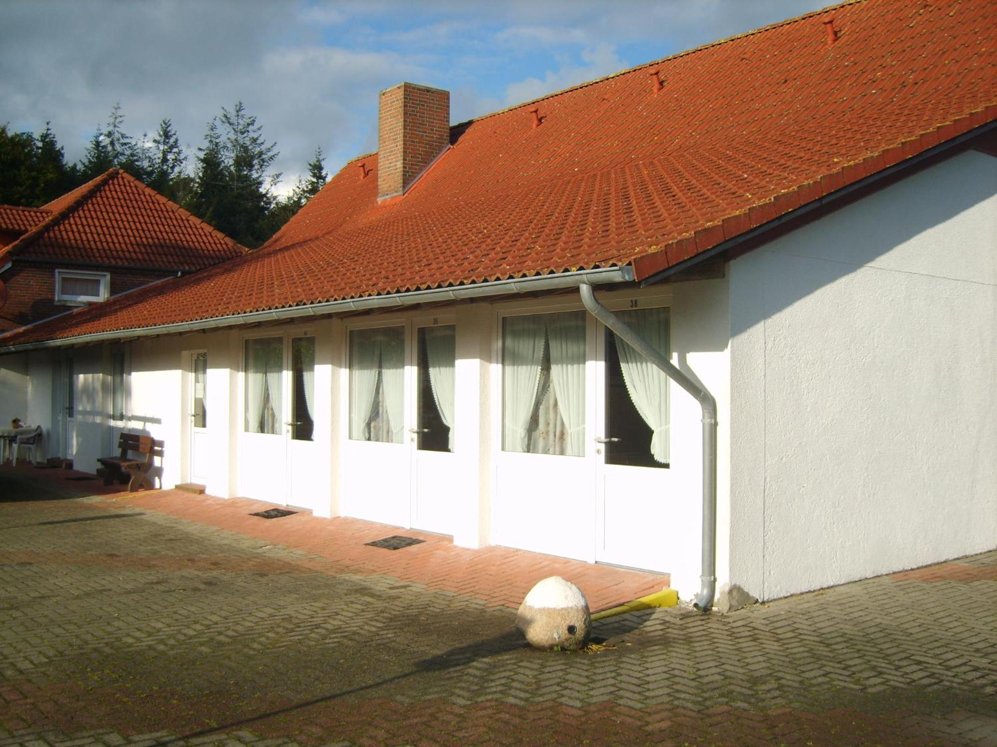 Hotel-Garni "Hof Von Hannover" Wittmund Exterior foto